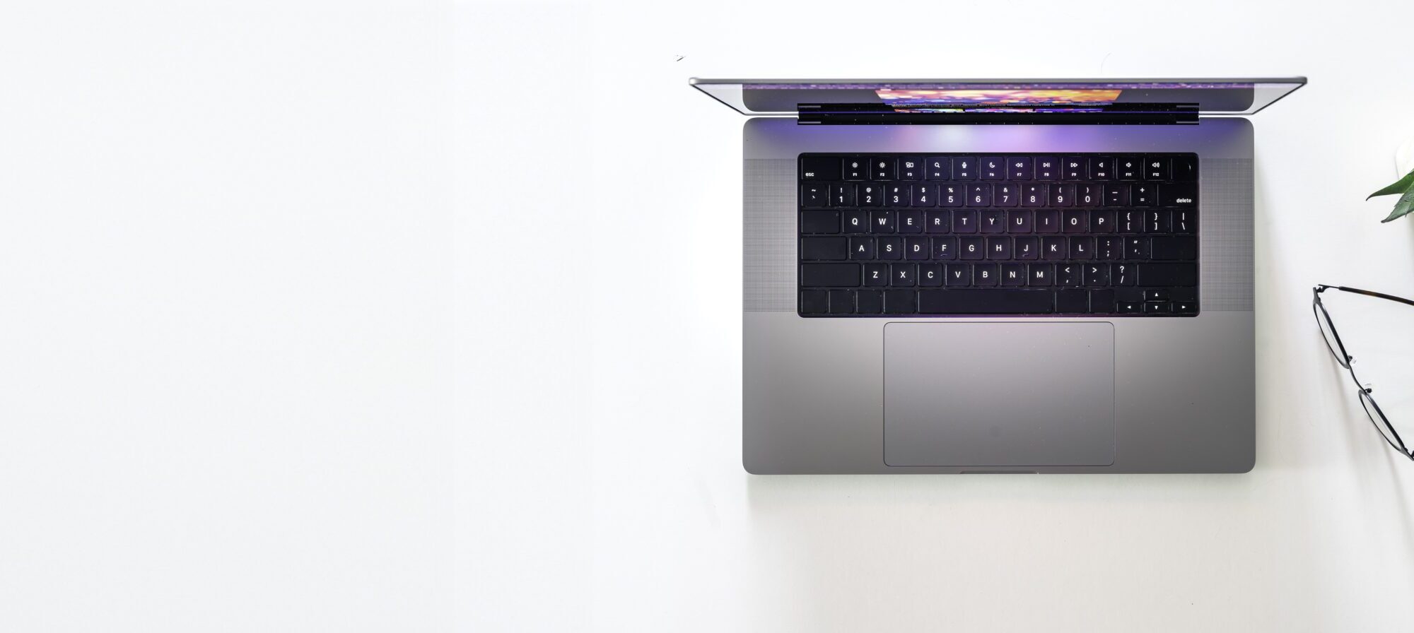 Apple MacBook on rent in Mohali for business, students, and professionals